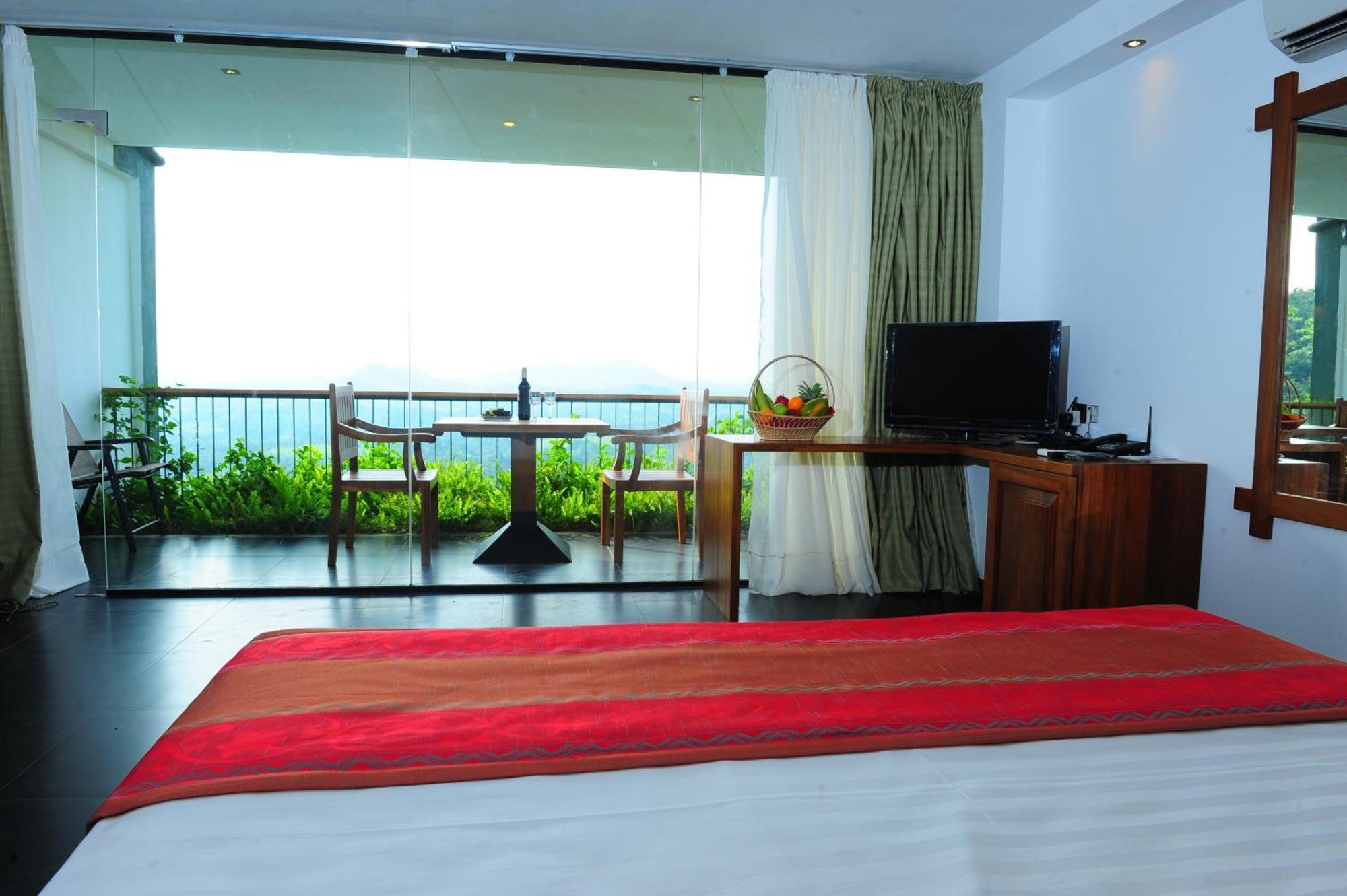 Kithul Kanda The Mountain Resort Padukka Exterior photo