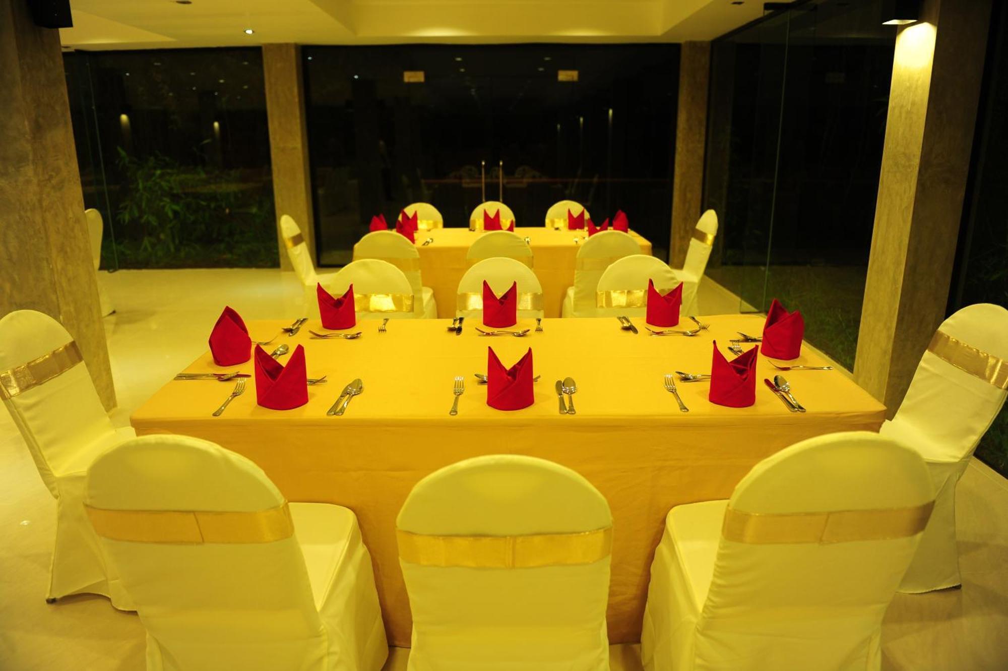 Kithul Kanda The Mountain Resort Padukka Exterior photo
