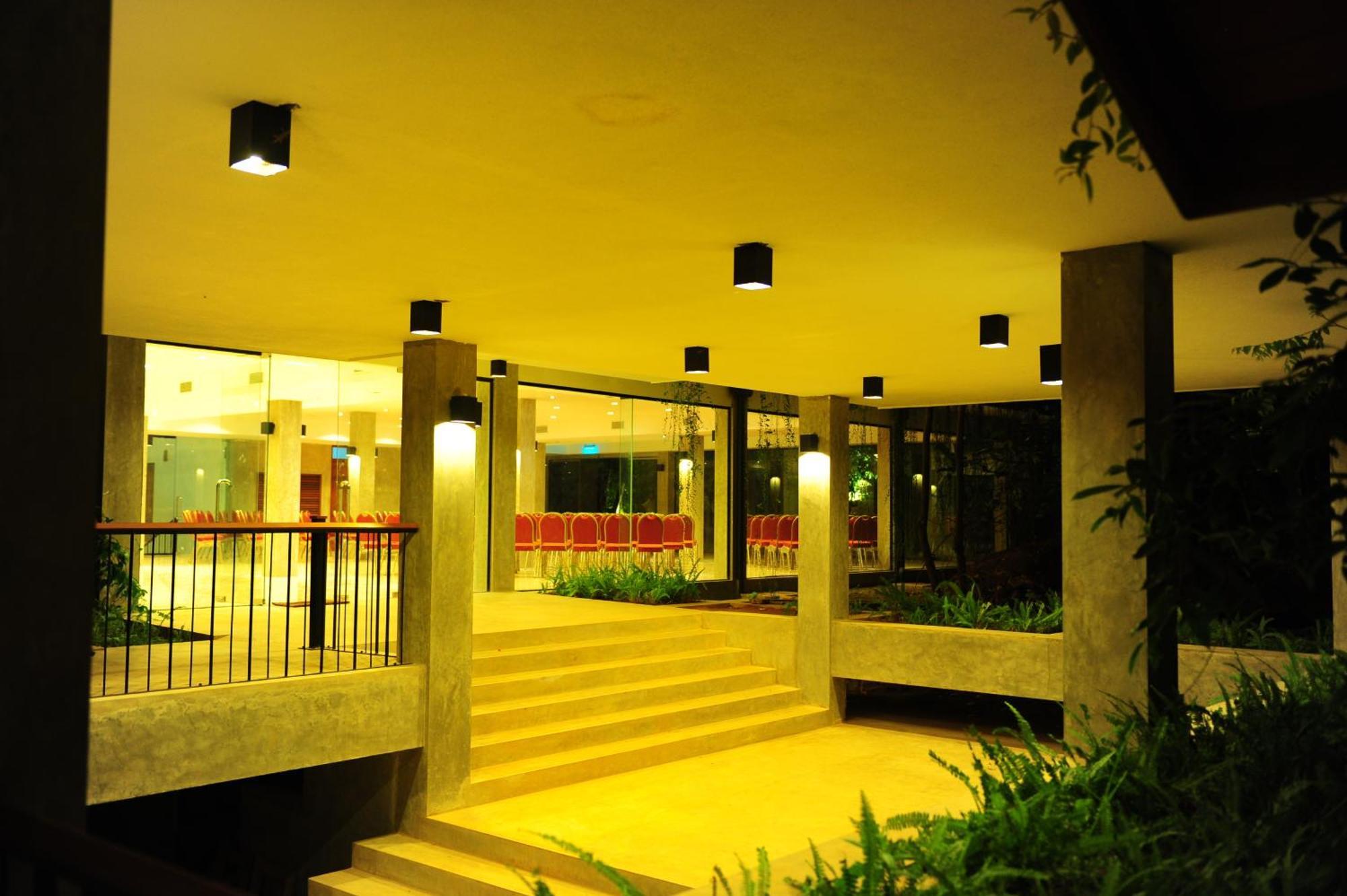 Kithul Kanda The Mountain Resort Padukka Exterior photo