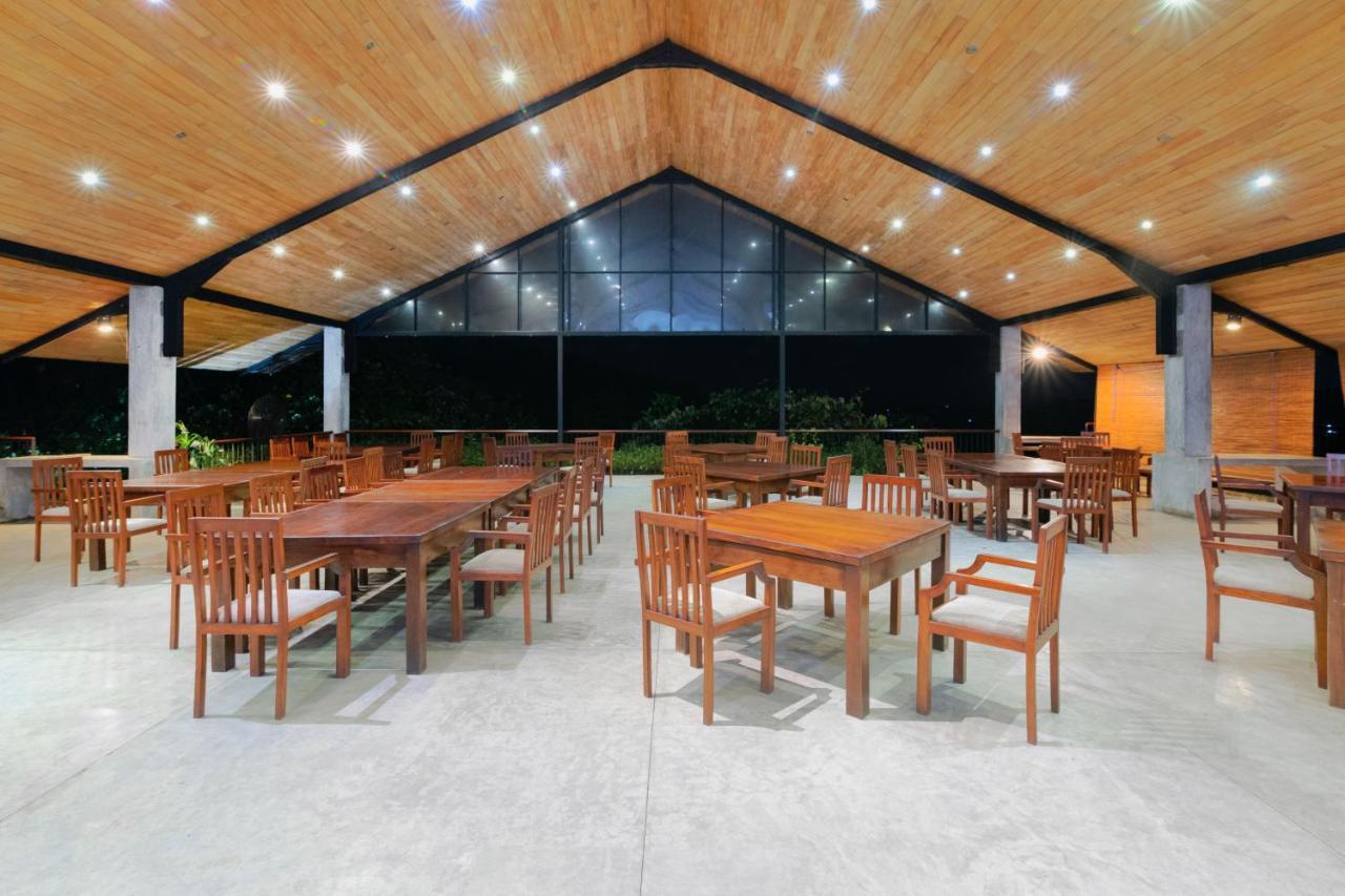 Kithul Kanda The Mountain Resort Padukka Exterior photo
