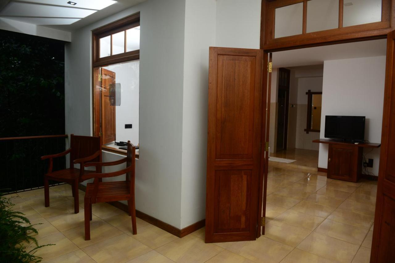 Kithul Kanda The Mountain Resort Padukka Exterior photo